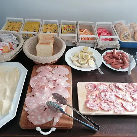 Nocleg ze śniadaniem Teresa *