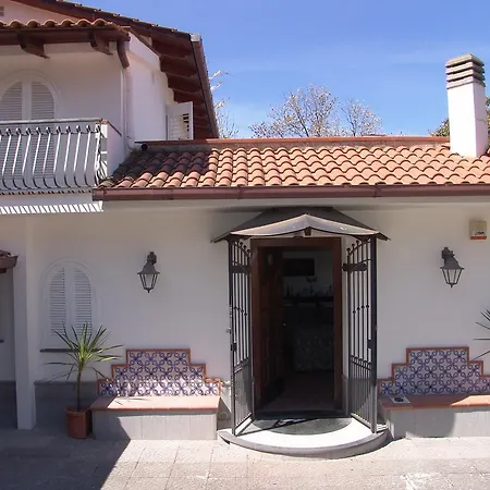 Bed & Breakfast Teresa 3*